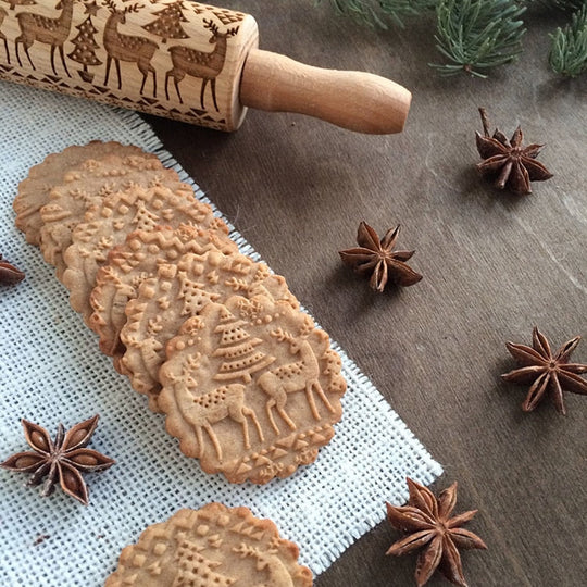 BakeRoll | Handgefertigte Teigrolle mit Weihnachtsgravuren4