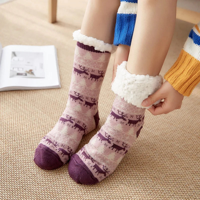 FuzzyWarm | Flauschige Winter-Plüschsocken für Damen10