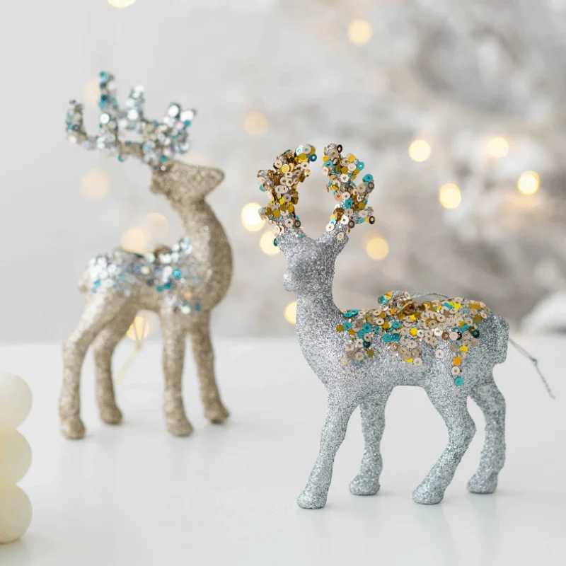 LuxeGlow | Glitzerndes Hirschornament für die perfekte Weihnachtsdekoration4