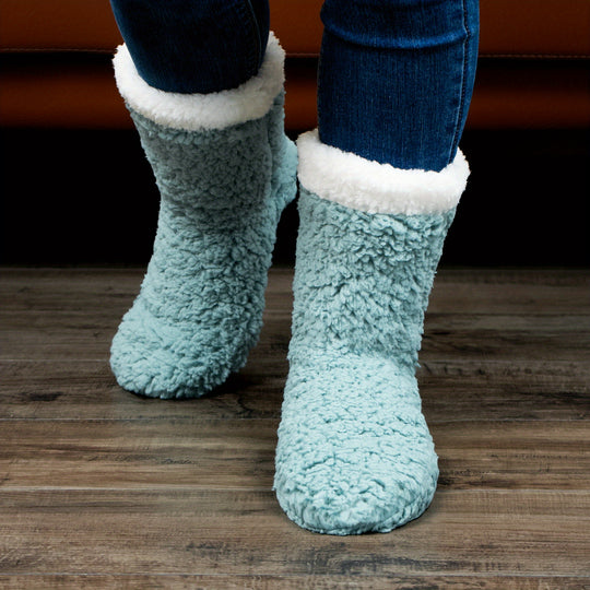 SnuggleToes | Kuschelweiche Winter-Socken für Gemütliche Stunden3