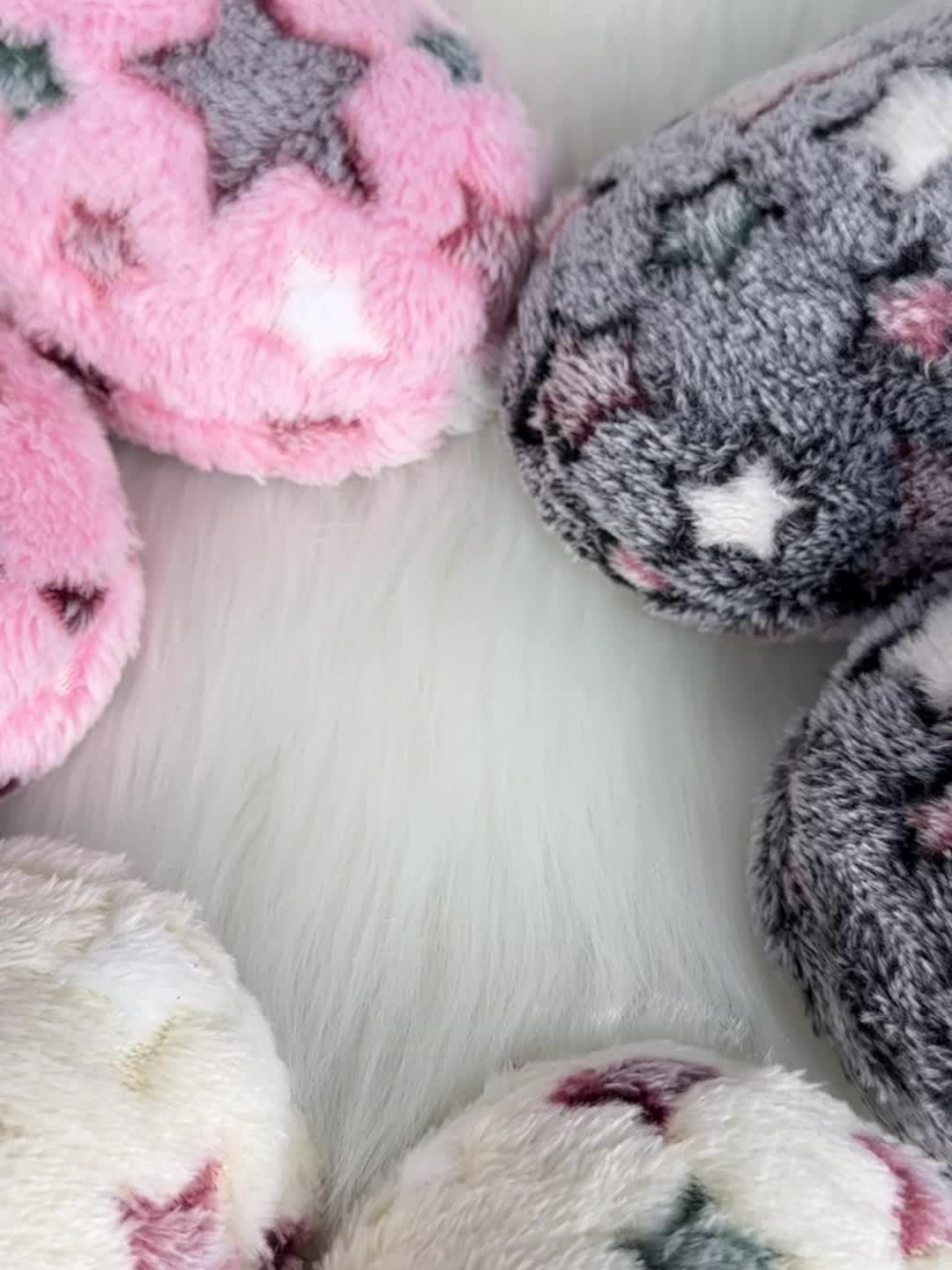 StarCozy | Flauschige Hausschuhe mit Sternmotiv für Gemütliche Abende11